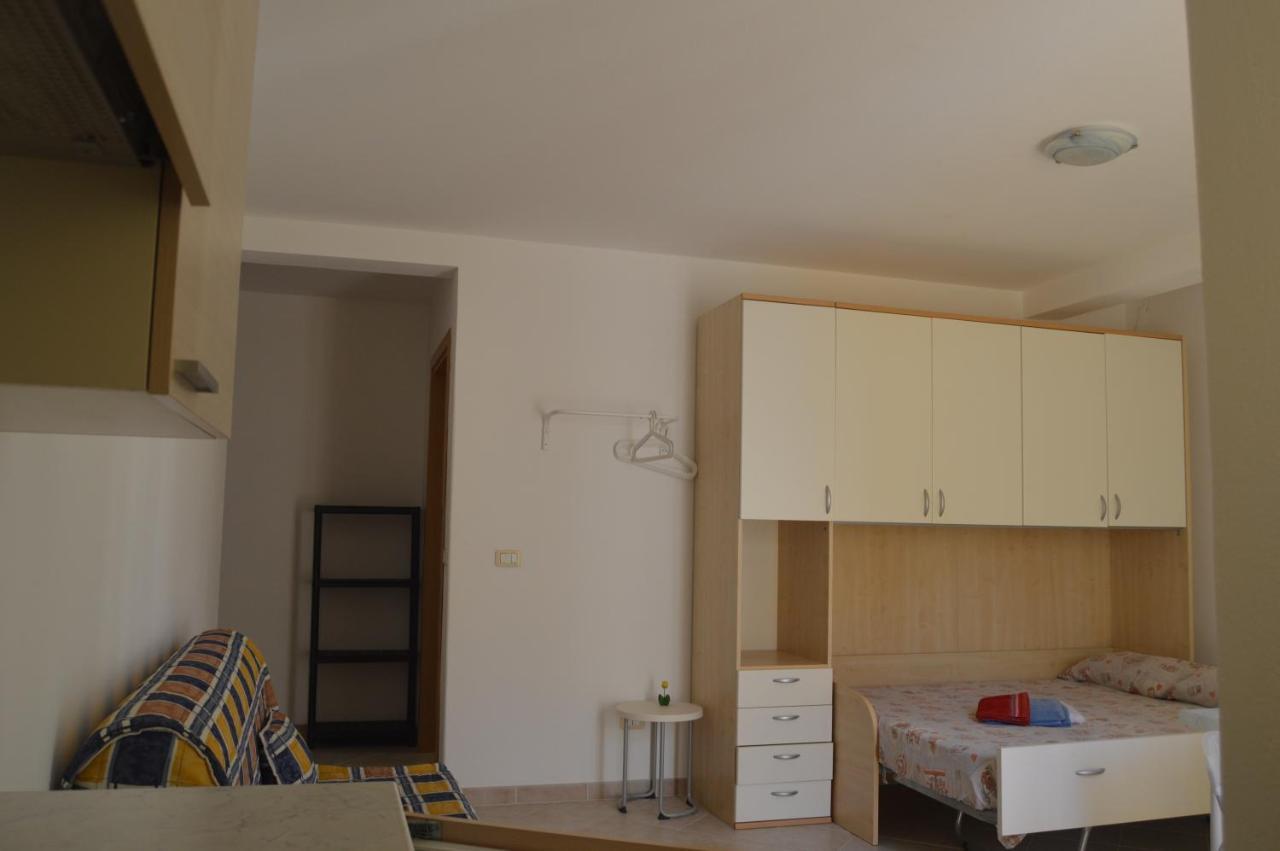 Tres Caravelas Studio Flats Santa Maria Ngoại thất bức ảnh