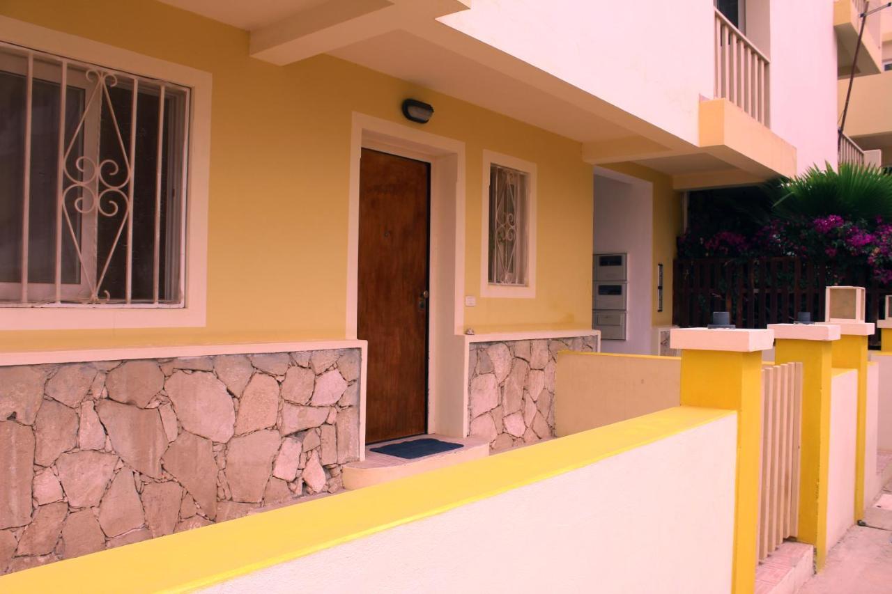 Tres Caravelas Studio Flats Santa Maria Ngoại thất bức ảnh